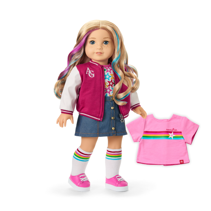 Truly Me™ 18-inch Doll #110 with wavy blonde hair W5
