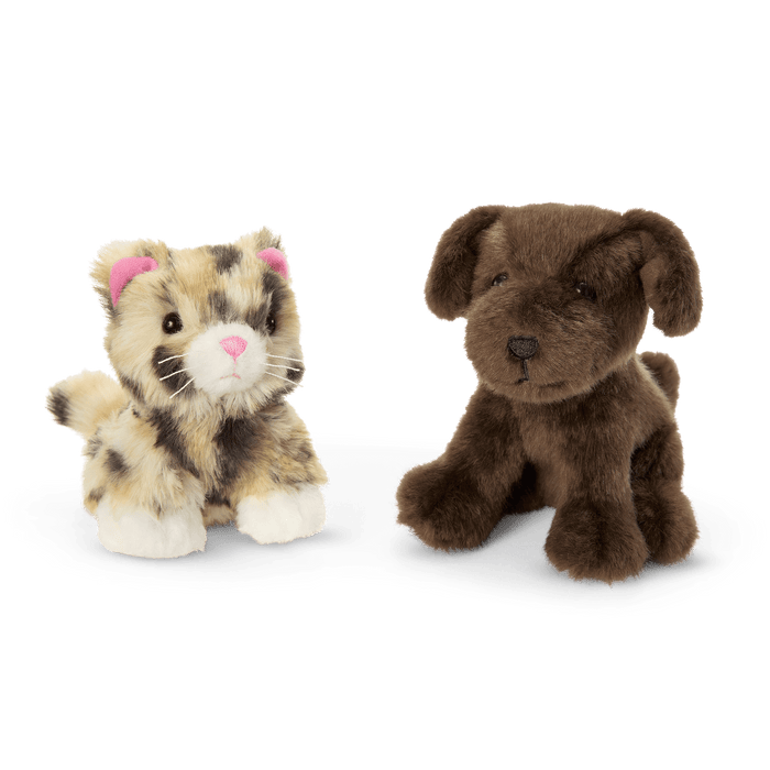 Isabel™ & Nicki's™ Pet Set (Historical Characters) Y8