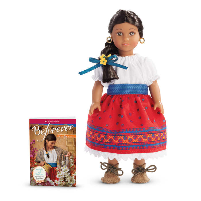 Josefina Montoya™ Mini Doll & Book (Historical Characters) Z1