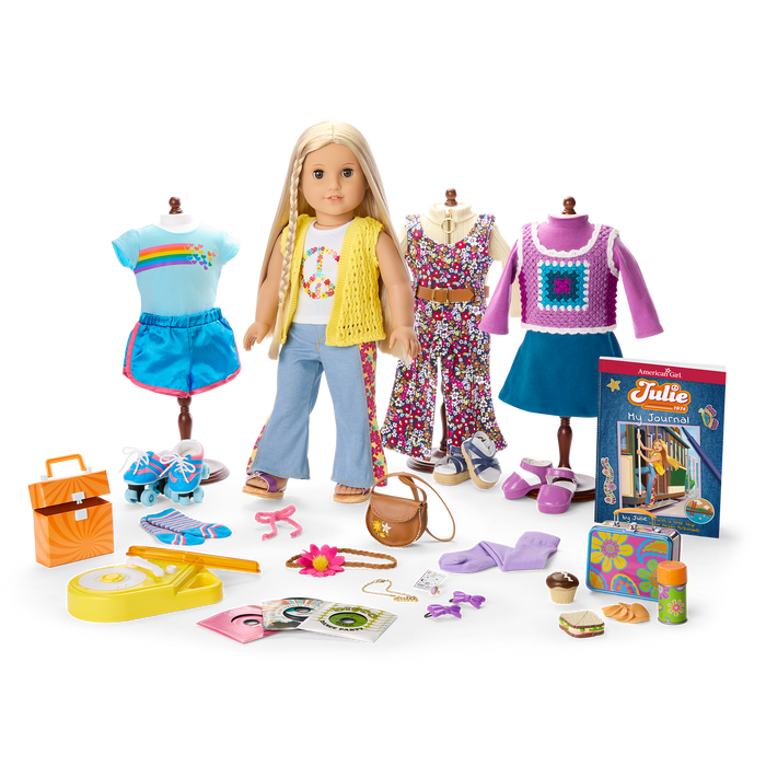Julie’s™ Sunny ’70s Gift Set (Historical Characters) Z0